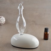 Diffuseur d'huiles essentielles blanc laqué